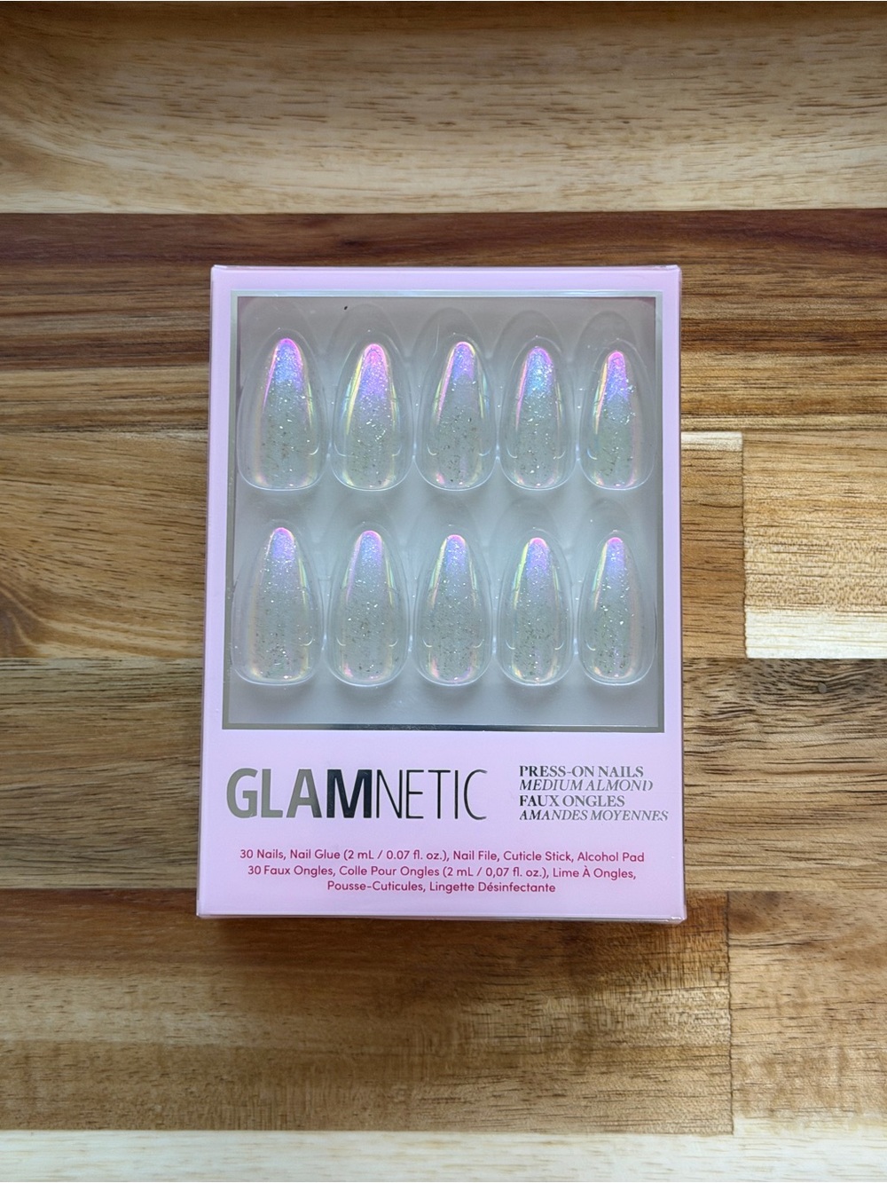 Glamnetic Medium Almond Press-On Nails in Stardust